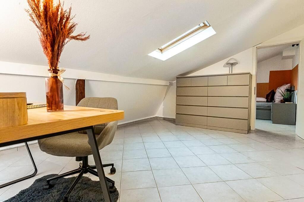 Loft Mit Billard-Tisch Und Ps4 Wuppertal Exterior foto
