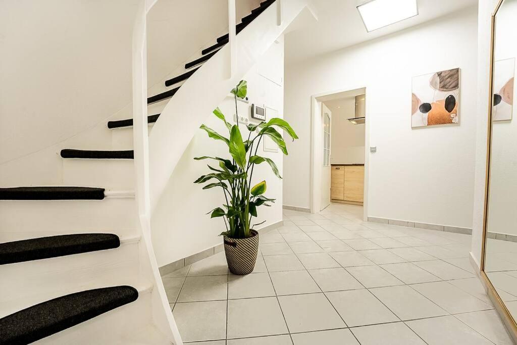 Loft Mit Billard-Tisch Und Ps4 Wuppertal Exterior foto